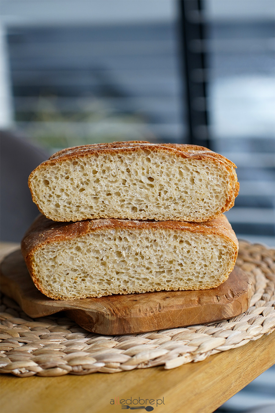 Prosty chleb z 4 składników przepis