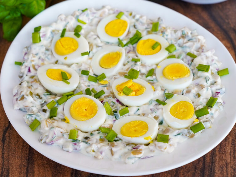 Jajka w sosie tatarskim